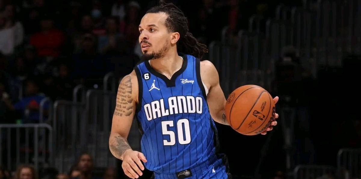 ayxsports密尔沃基雄鹿连续签约达到10笔