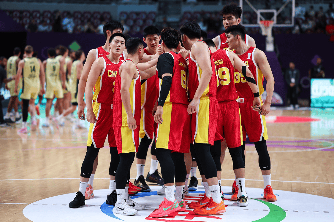 ayxsports男篮亚洲杯惊艳之旅复盘：展示现代化篮球，没有姚易巨星的最优解