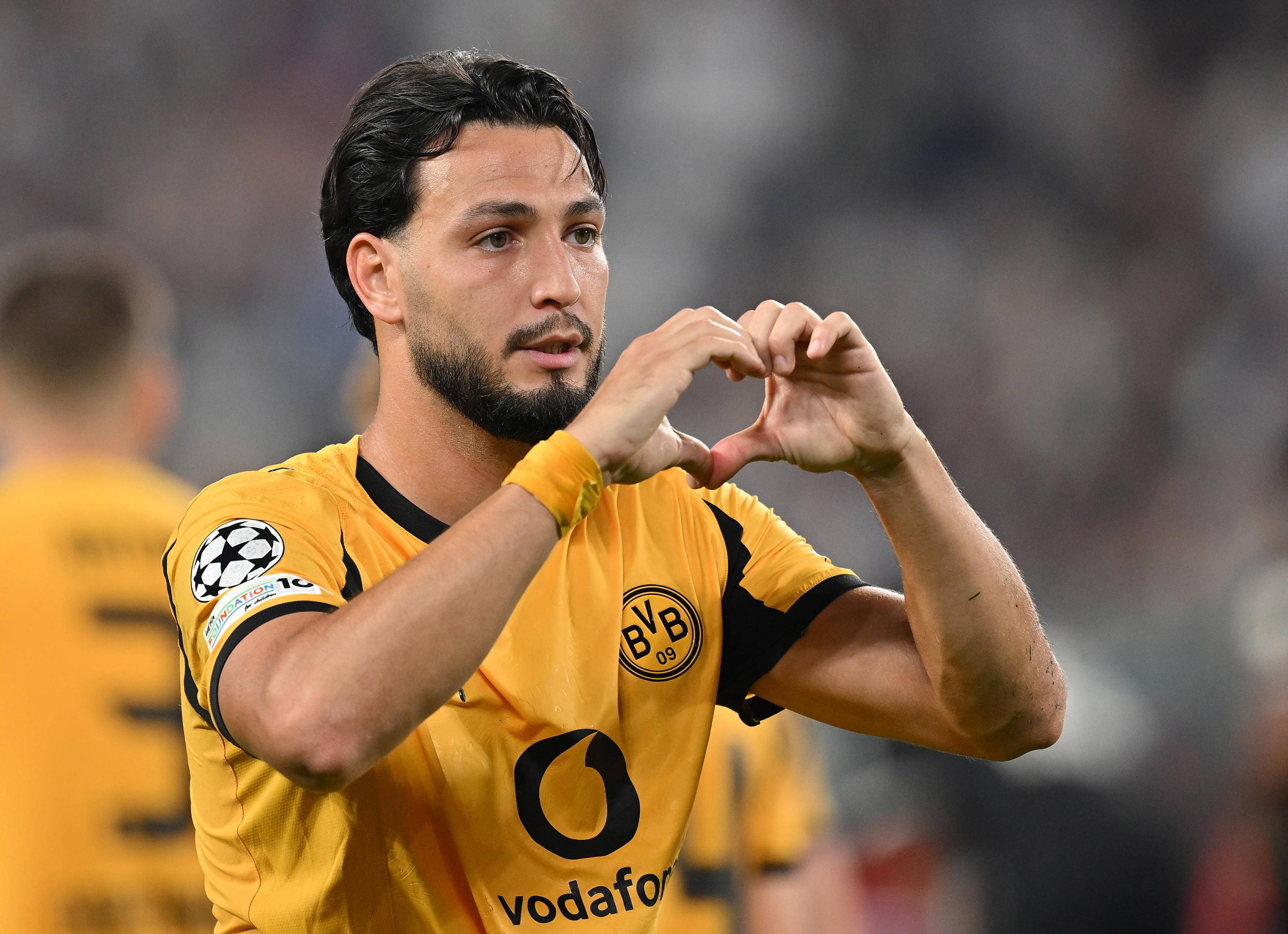 爱游戏体育（外代二线）足球——欧冠联赛：尤文图斯战平多特蒙德