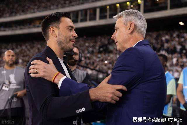 爱游戏体育安切洛蒂自传里耿耿于怀穆里尼奥国米击败切尔西，老板真难伺候！