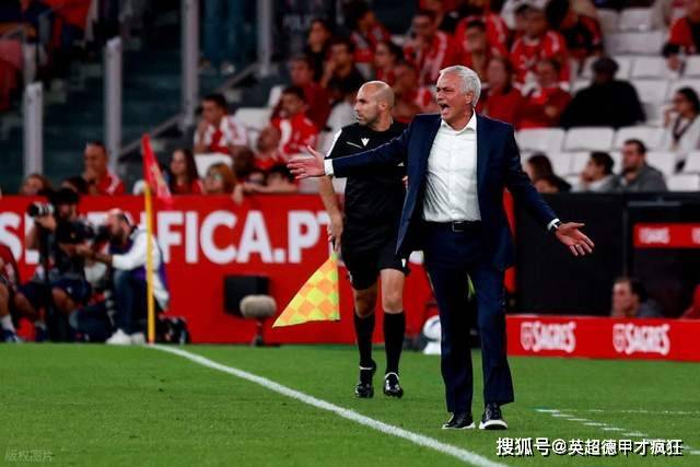 爱游戏体育安切洛蒂自传里耿耿于怀穆里尼奥国米击败切尔西，老板真难伺候！