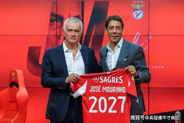 爱游戏体育安切洛蒂自传里耿耿于怀穆里尼奥国米击败切尔西，老板真难伺候！