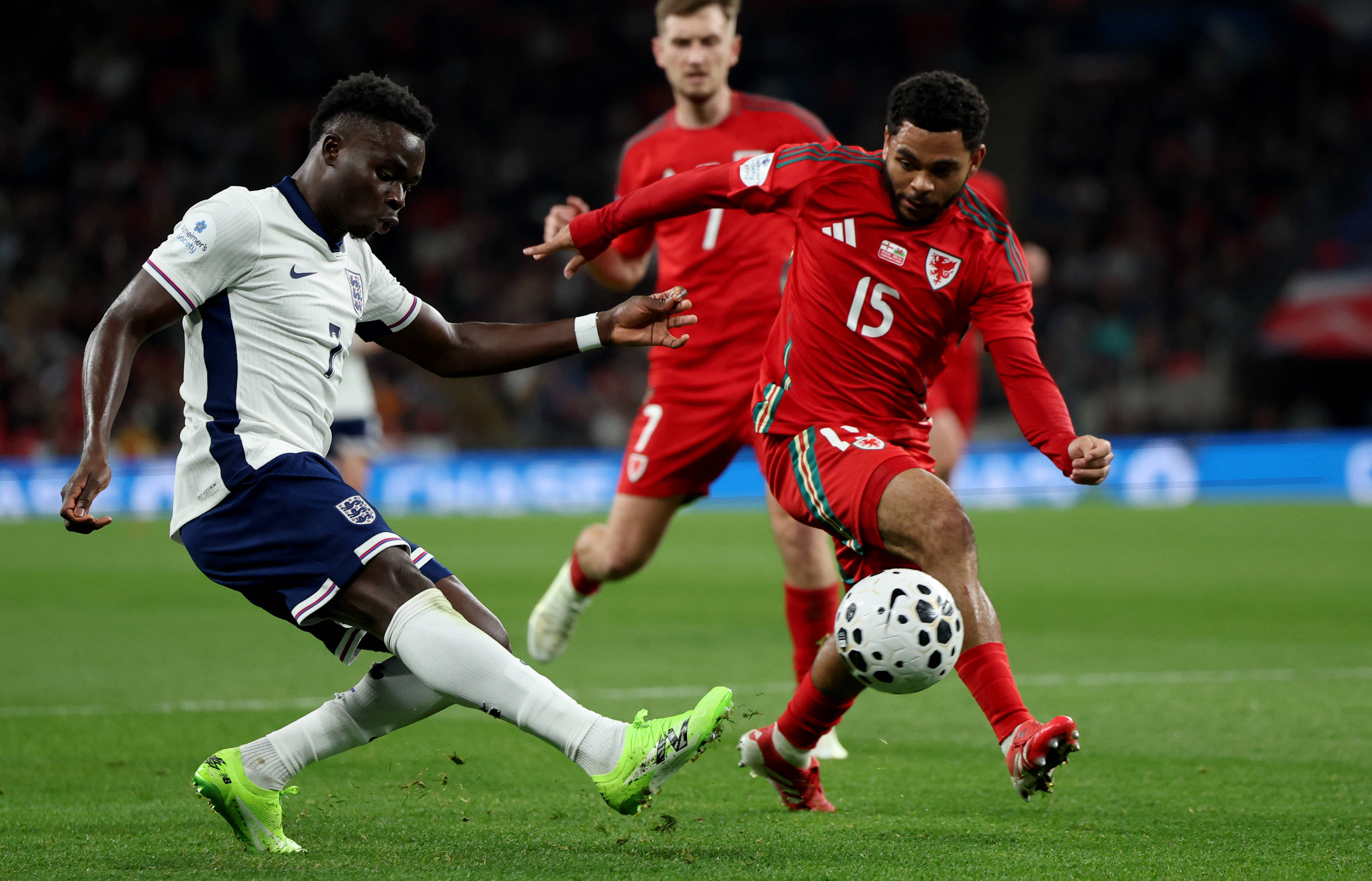 爱游戏（体育）足球——热身赛：英格兰胜威尔士