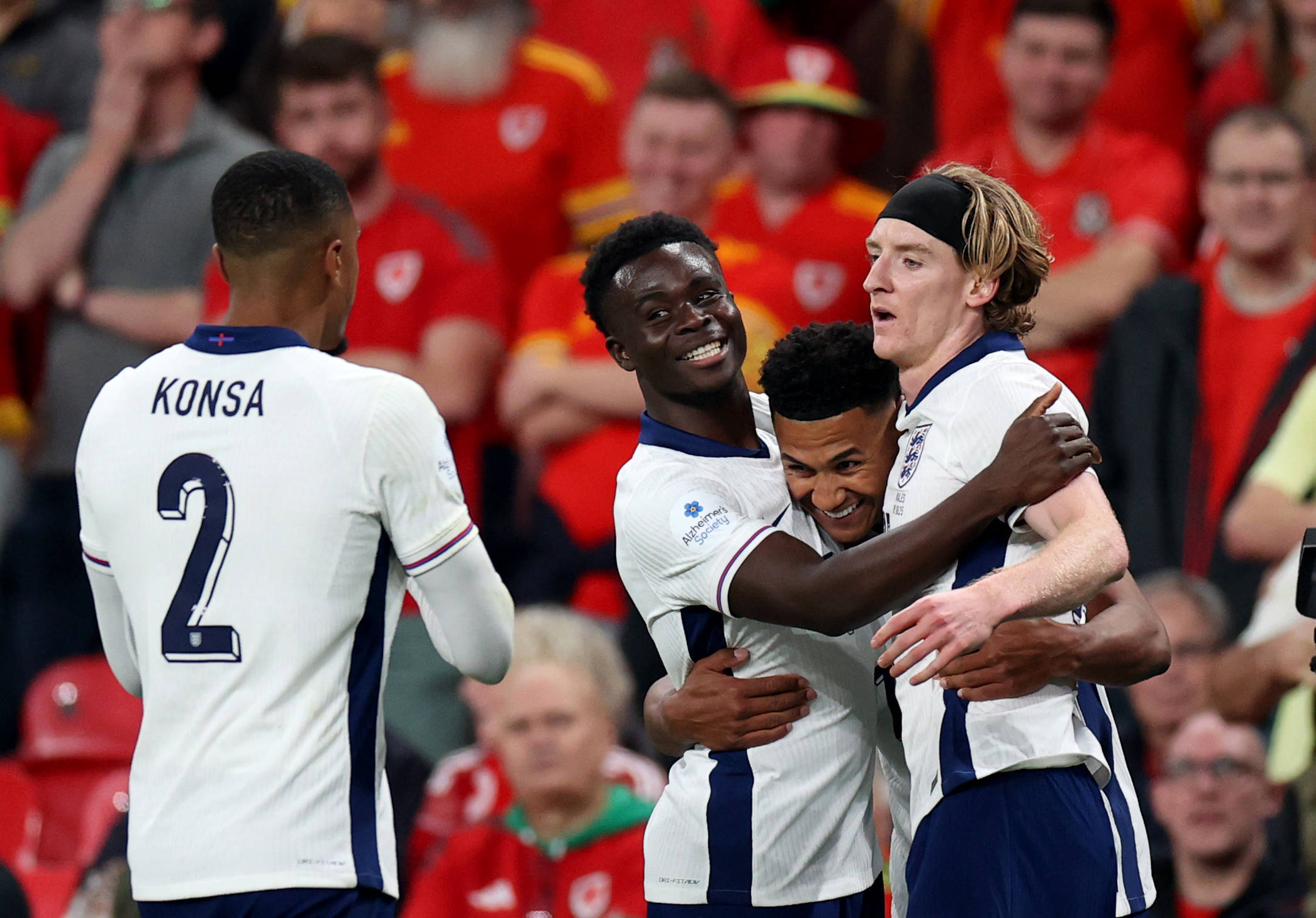 爱游戏（体育）足球——热身赛：英格兰胜威尔士