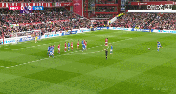 爱游戏体育曼联小心！扎卡成为桑德兰梦幻开局的核心，铸就桑德兰非常硬中场